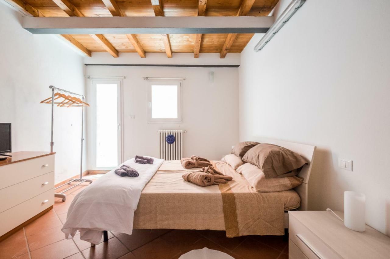 Whouse Suite Apartment Mirasole Bologna Exterior photo